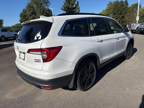 2022 Honda Pilot AWD Special Edition