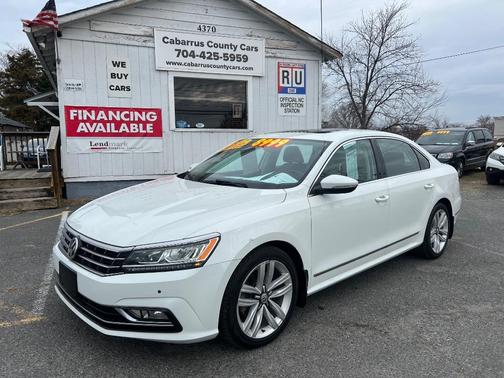 2017 Volkswagen Passat 1.8T SE w/Technology