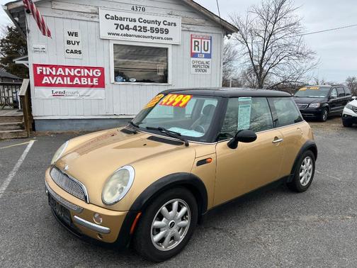 2004 MINI Cooper S Base