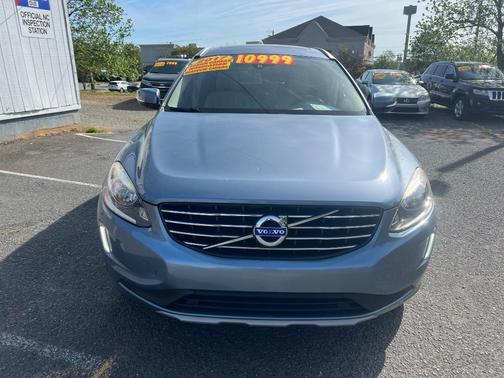 2017 Volvo XC60 T5 Inscription