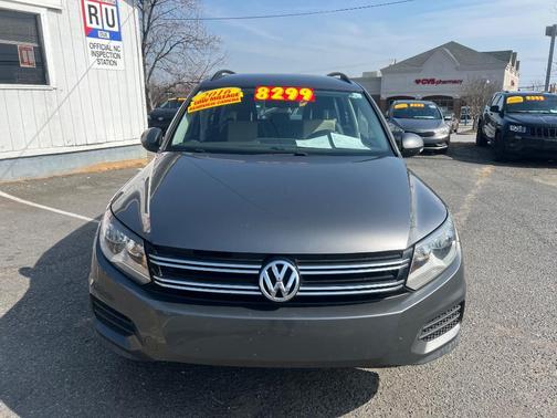 2016 Volkswagen Tiguan S