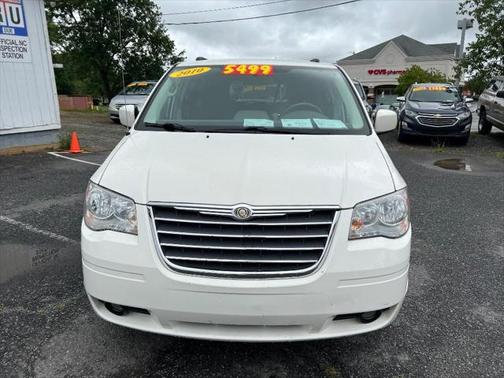2010 Chrysler Town & Country Touring