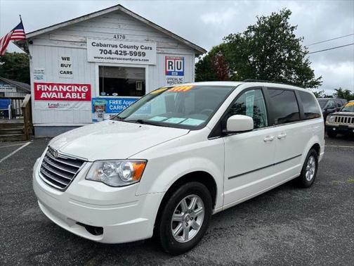 2010 Chrysler Town & Country Touring