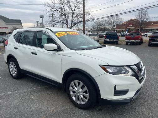 2017 Nissan Rogue SV