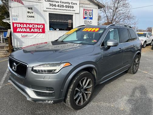2016 Volvo XC90 T6 Momentum
