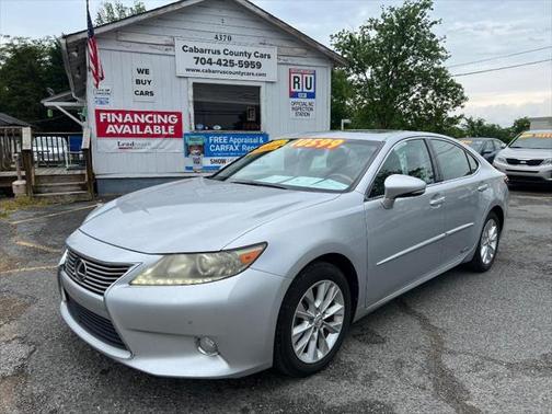 2013 Lexus ES 300h Base