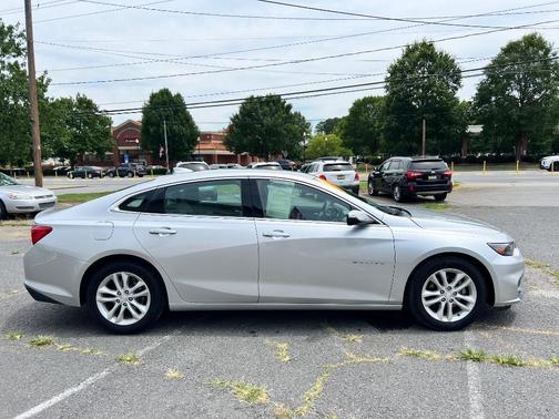 Silver Ice Metallic 2016 Chevrolet Malibu 1LT