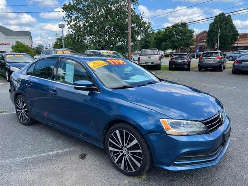 2015 Volkswagen Jetta Auto SE w/Connectivity