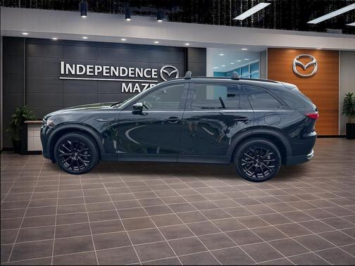 Jet Black Mica 2025 Mazda CX-70 3.3 Turbo Premium Plus Package