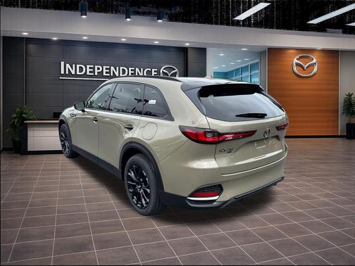 Zircon Sand Metallic 2026 Mazda CX-70 3.3 TURBO PREMIUM