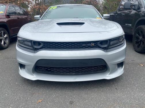 2020 Dodge Charger Scat Pack