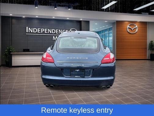 2010 Porsche Panamera S