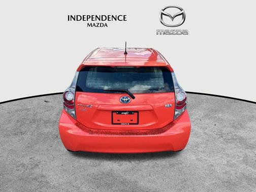 2014 Toyota Prius c Four