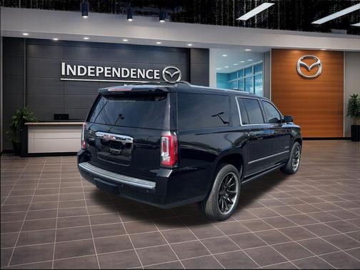 Onyx Black 2018 GMC Yukon XL Denali