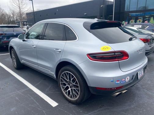 2018 Porsche Macan S