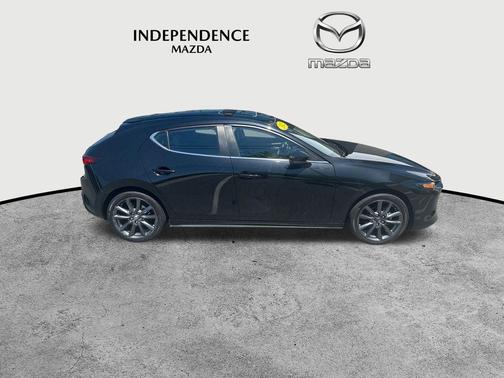 2022 Mazda Mazda3 FWD w/Preferred Package