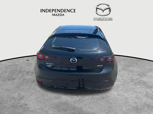 2022 Mazda Mazda3 FWD w/Preferred Package