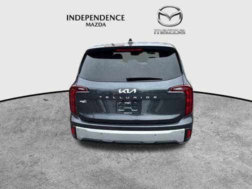 2024 Kia Telluride LX