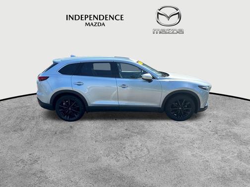 2022 Mazda CX-9 Touring Plus