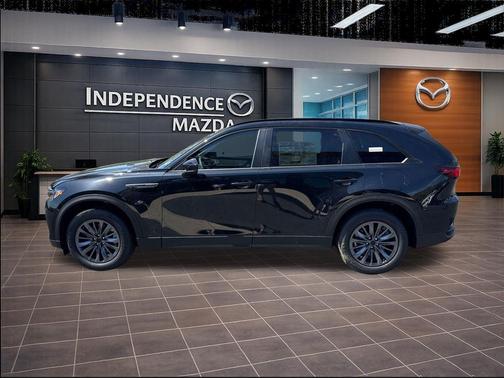 Jet Black Mica 2026 Mazda CX-70 SCP