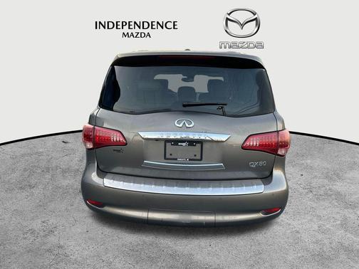 2017 INFINITI QX80 Base