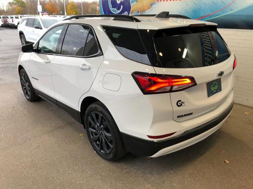 2023 Chevrolet Equinox FWD RS