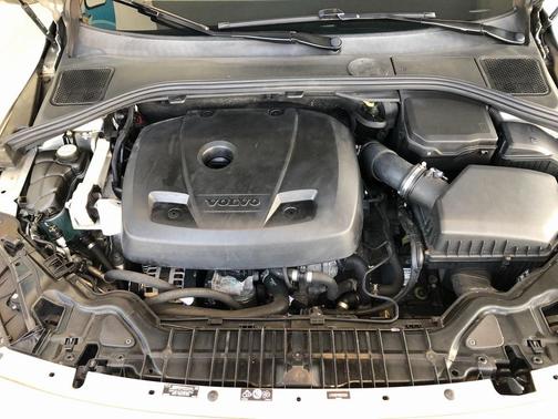 2016 Volvo S60 Inscription T5 Drive-E Platinum