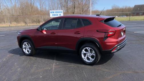 2024 Chevrolet Trax LS