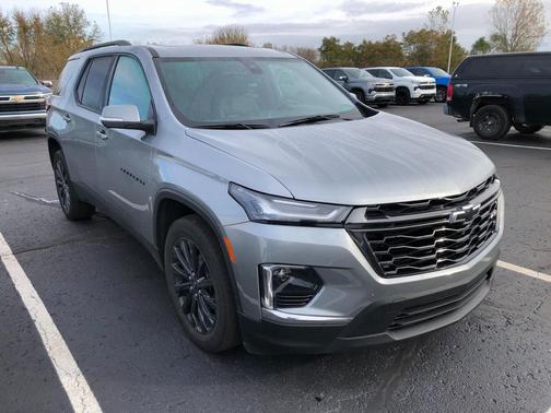 2023 Chevrolet Traverse RS