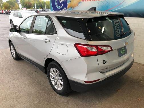 2020 Chevrolet Equinox LS