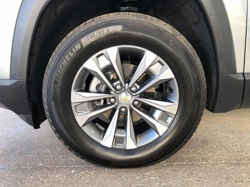 2025 Chevrolet Equinox 1LT