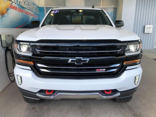 2017 Chevrolet Silverado 1500 2LT