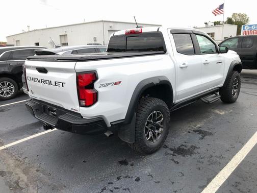 2024 Chevrolet Colorado ZR2