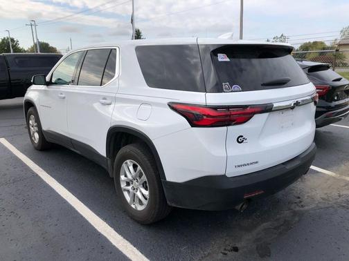 2023 Chevrolet Traverse LS