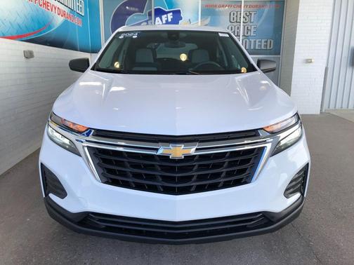 2024 Chevrolet Equinox LS