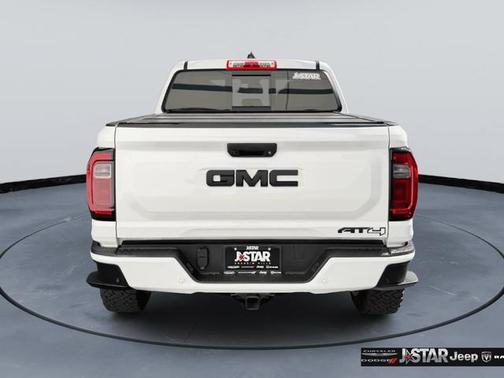 Summit White 2024 GMC Canyon AT4