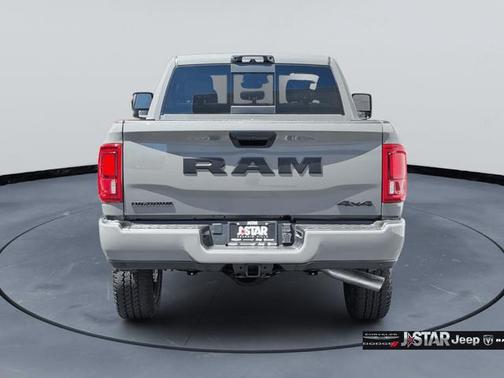 Ceramic Gray Clearcoat 2026 RAM 2500 Big Horn Crew Cab 4x4 6'4' Box