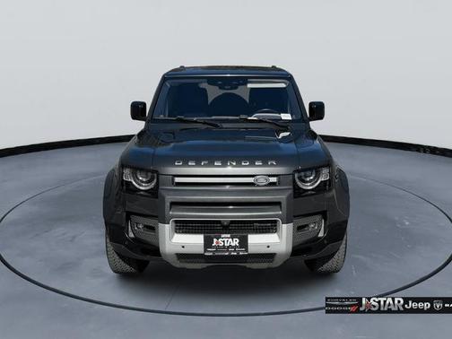2022 Land Rover Defender 110 X-Dynamic SE