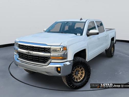 Summit White 2018 Chevrolet Silverado 1500 1LT