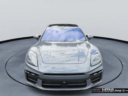 2025 Porsche Panamera Turbo