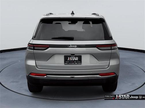 2024 Jeep Grand Cherokee Laredo