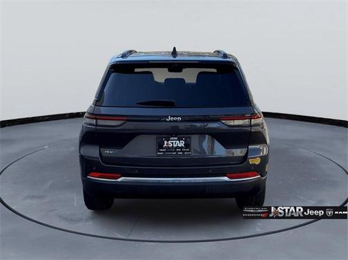 2022 Jeep Grand Cherokee 4xe Base