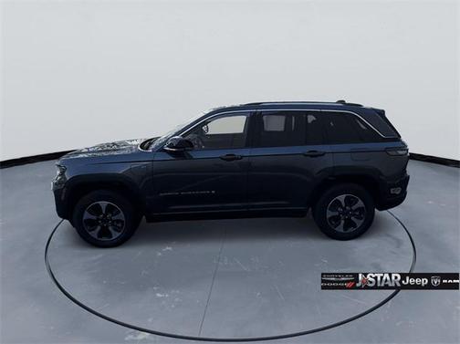2022 Jeep Grand Cherokee 4xe Base