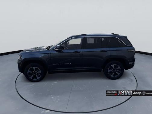 2022 Jeep Grand Cherokee 4xe Base