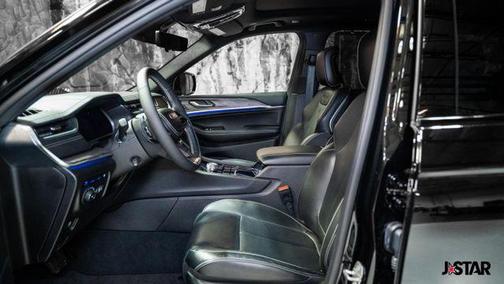 2023 Jeep Grand Cherokee 4xe Overland