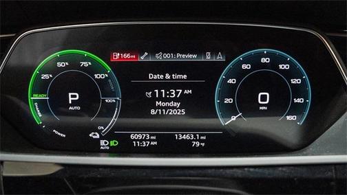 2019 Audi e-tron Premium Plus