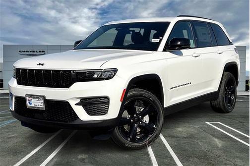 2025 Jeep Grand Cherokee Altitude