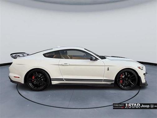 2020 Ford Shelby GT500 Base
