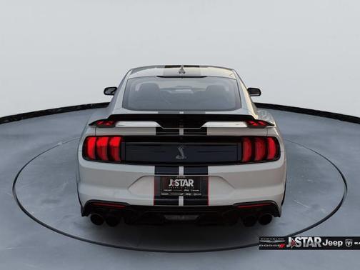 2020 Ford Shelby GT500 Base