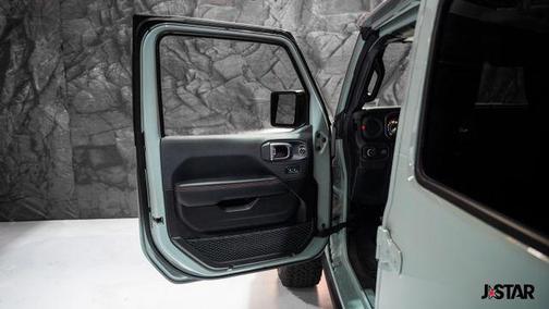 2024 Jeep Wrangler Rubicon 392